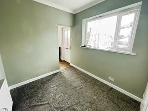 Family room- click for photo gallery